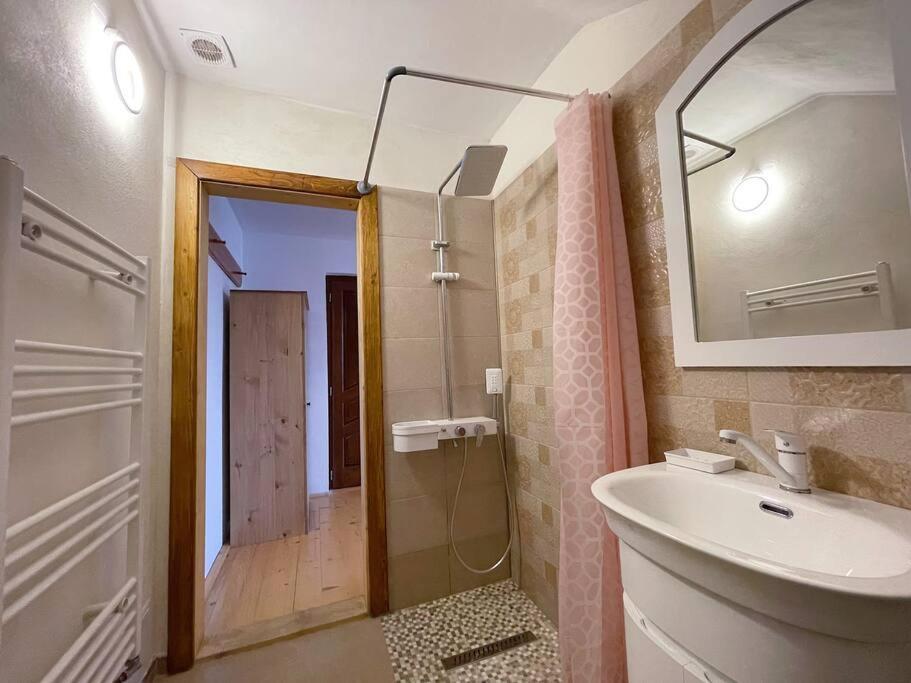 Hotel Casa La Doi Nuci Bradet  Zewnętrze zdjęcie